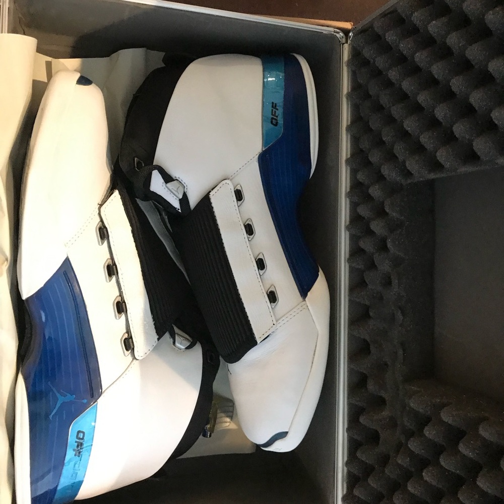 Air Jordan XVII